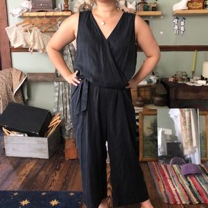 Daily Ritual Women's Lyocell Tencel Sleeveless Wrap Jumpsuit Casual Black, SZ 14
